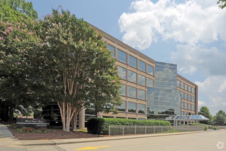 4011 Westchase Blvd, Raleigh, NC for lease - Building Photo - Image 1 of 13