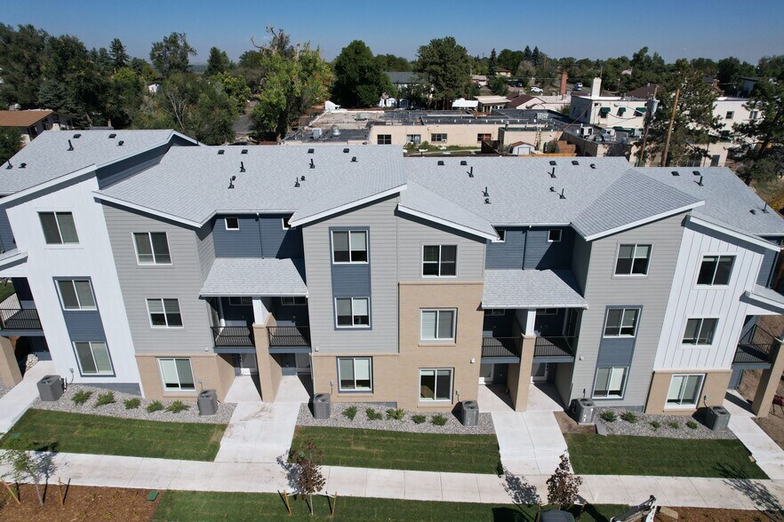 11611 W 16th Ave, Lakewood, CO for sale - Building Photo - Image 1 of 17