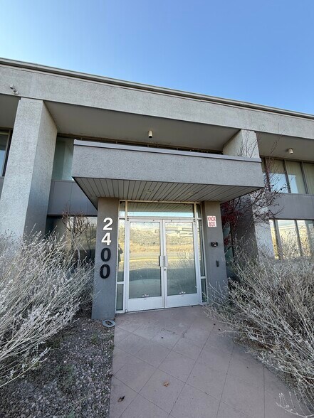 2400 S 600 W, Salt Lake City, UT à louer - Photo du bâtiment - Image 3 de 6