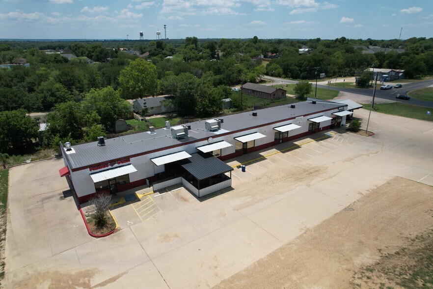 705 N Main St, Maypearl, TX à louer - Aérien - Image 2 de 7