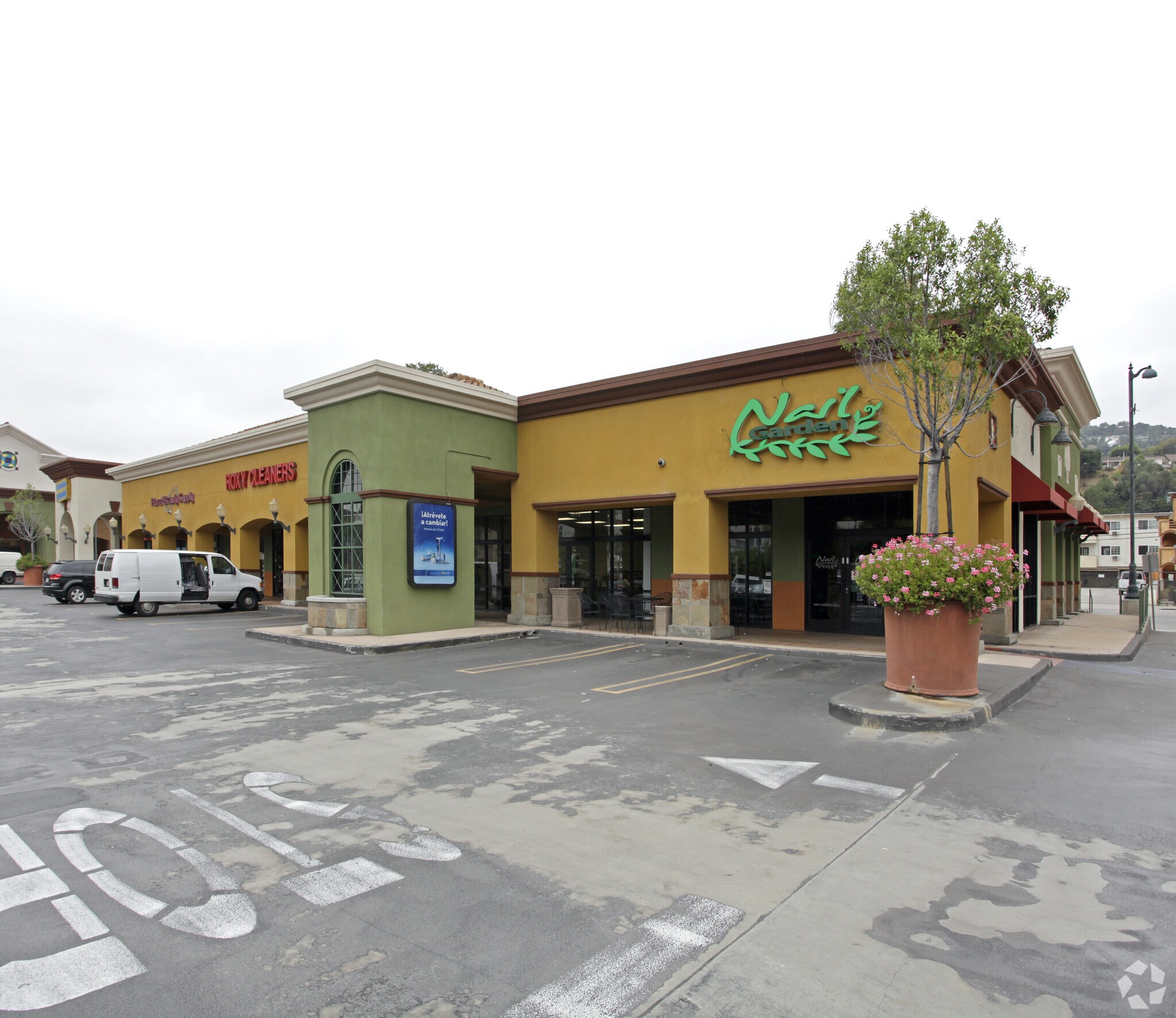 10911-10939 Ventura Blvd, Studio City, CA for lease Primary Photo- Image 1 of 5