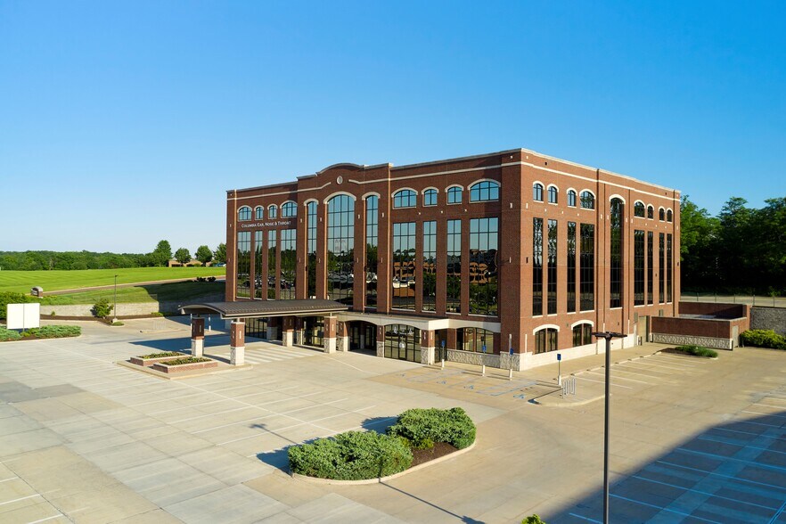 303 N Keene St, Columbia, MO à vendre - Photo du bâtiment - Image 2 de 11