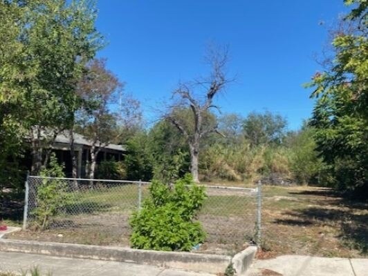 633 Arbor Pl, San Antonio, TX à vendre Autre- Image 1 de 8