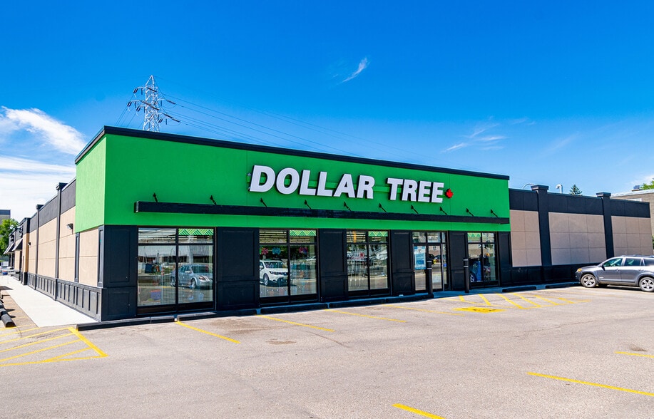 651-677 Stafford Street, Winnipeg, MB for lease - Building Photo - Image 2 of 6