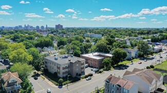 Plus de détails pour 110 S Grove St, East Orange, NJ - Bureau à vendre