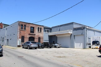 Plus de détails pour 7 Henry St, Worcester, MA - Flex à vendre
