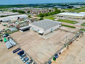 18155 Chisholm Trl, Houston, TX for sale Building Photo- Image 1 of 8