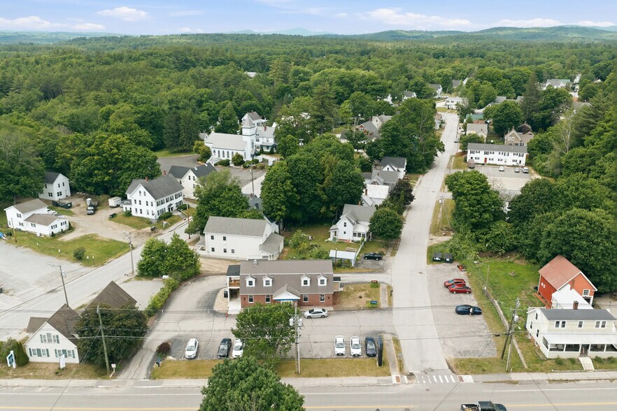 53 W Main St, Hillsborough, NH à vendre - Aérien - Image 3 de 6