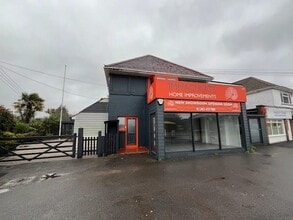 171 New Rd, West Parley à louer Photo du bâtiment- Image 1 de 9