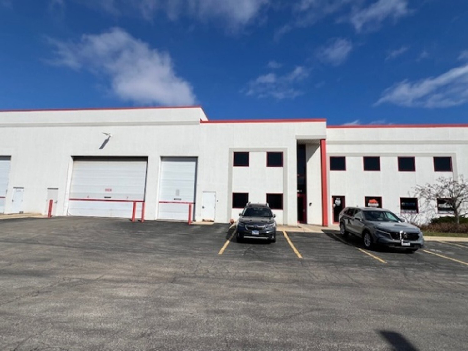 11902-11940 Oak Creek Pky, Huntley, IL for lease Primary Photo- Image 1 of 4