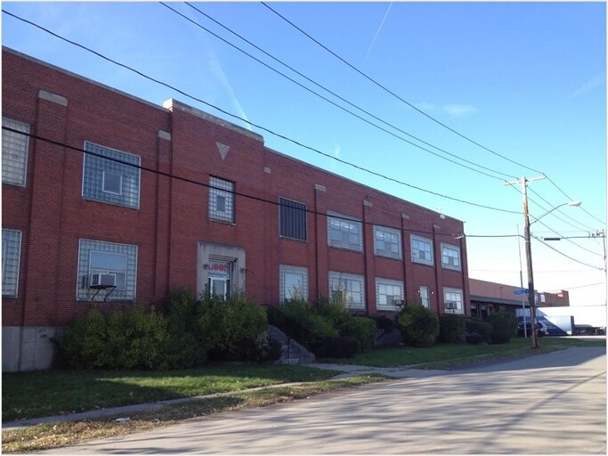 95 Dorothy St, Buffalo, NY for lease Primary Photo- Image 1 of 9
