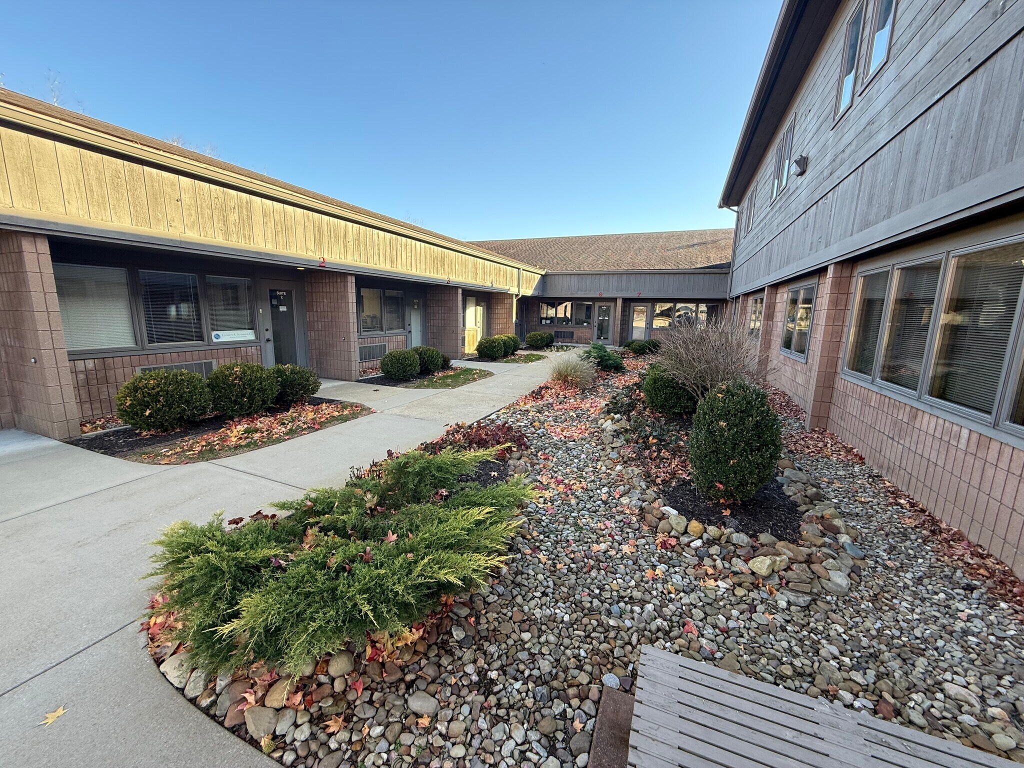 1245 S Cleveland Massillon Rd, Akron, OH for lease Building Photo- Image 1 of 11