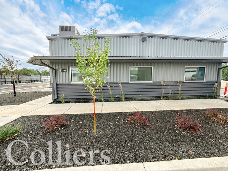 107 E 40th St, Garden City, ID for lease - Building Photo - Image 2 of 10