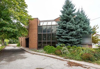 Plus de détails pour 6 Collinsgrove Rd, Toronto, ON - Bureau à vendre