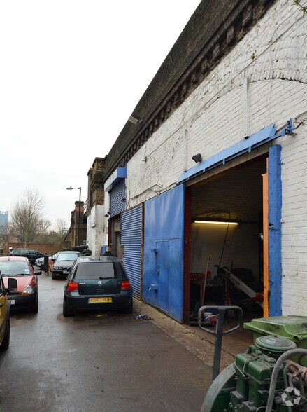 284-304 Jewell St, Londres à louer - Photo du bâtiment - Image 3 de 17