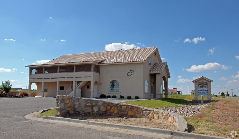 5305 Mcnutt Rd, Santa Teresa, NM à vendre - Photo du bâtiment - Image 1 de 1