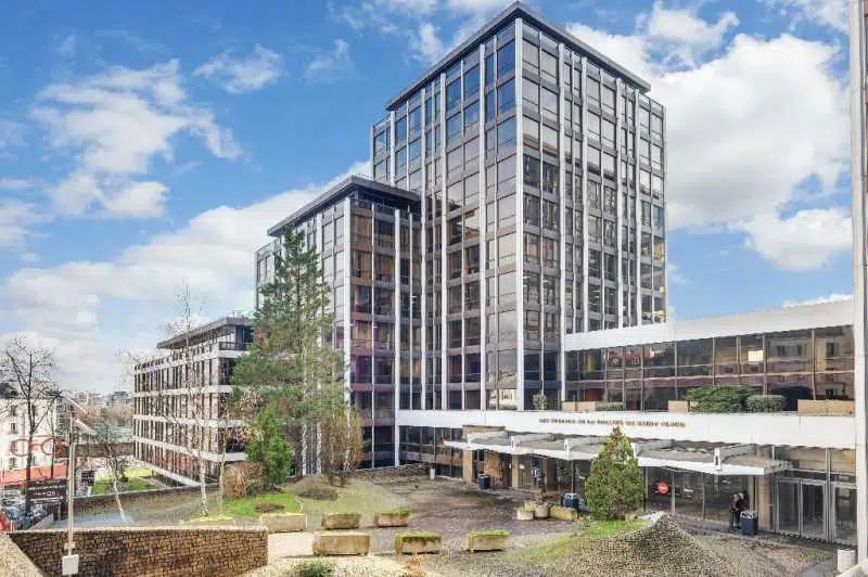 1 Rue Royale, Saint-Cloud for sale - Building Photo - Image 2 of 8