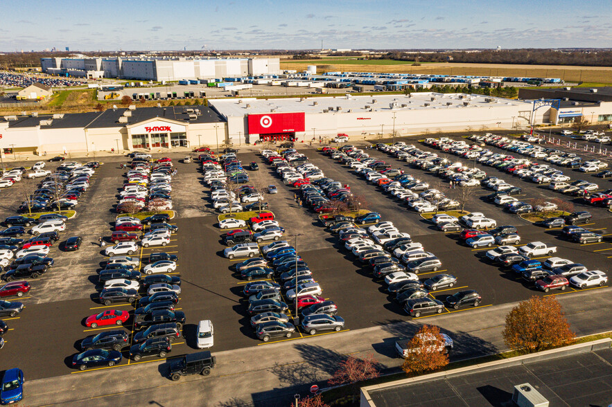 9570-9880 Olde US 20, Rossford, OH for lease - Building Photo - Image 3 of 7