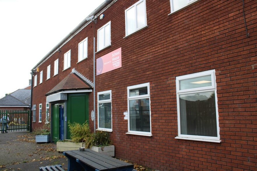 Church St, Manchester à louer - Photo du bâtiment - Image 2 de 4