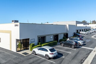 Plus de détails pour 2761 Saturn St, Brea, CA - Local d'activités à louer