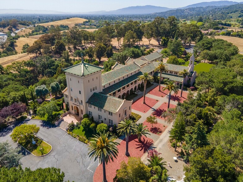 23000 Cristo Rey Dr, Los Altos, CA for sale - Aerial - Image 2 of 2