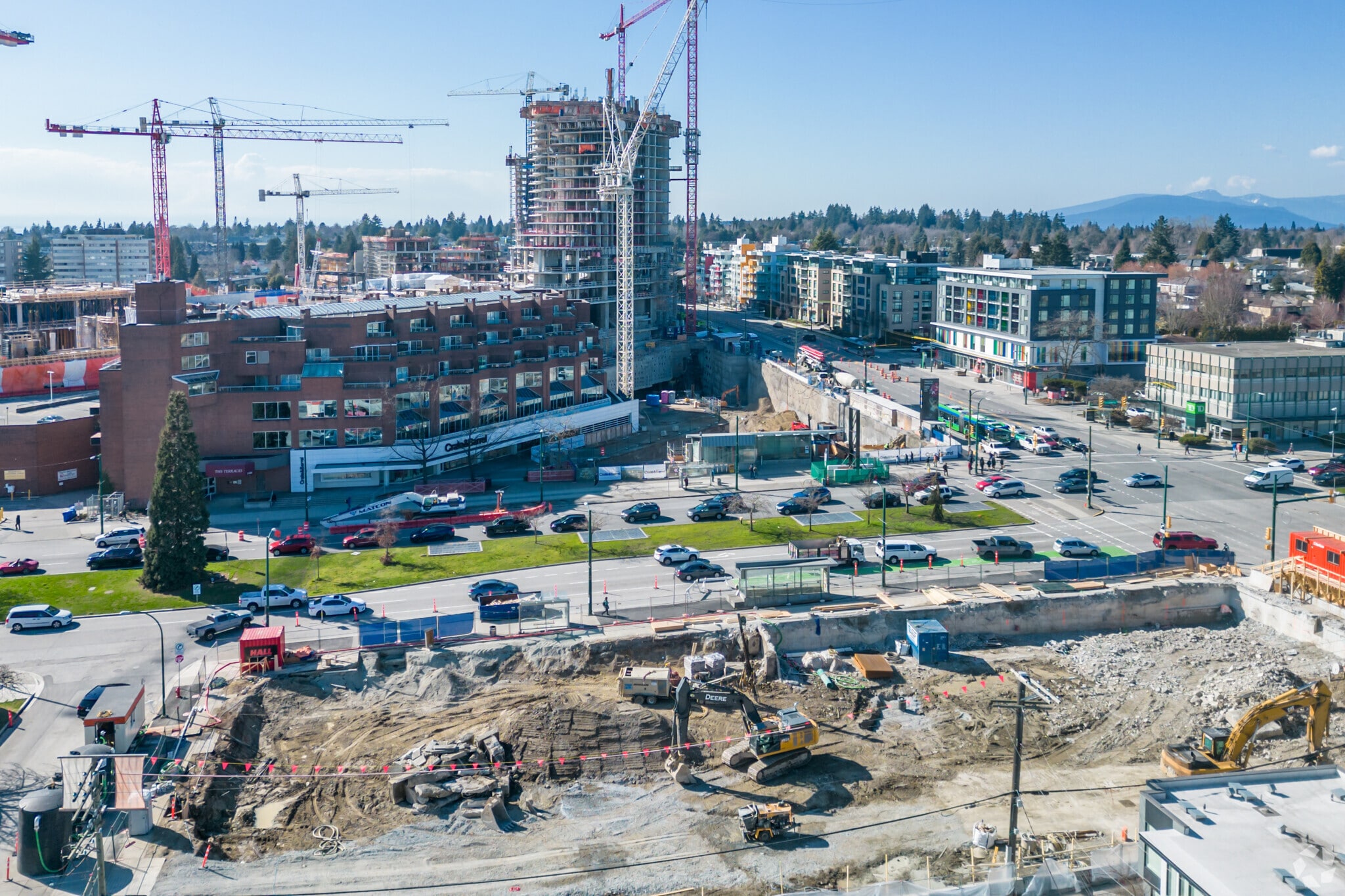 5740 Cambie St, Vancouver, BC for lease Building Photo- Image 1 of 3