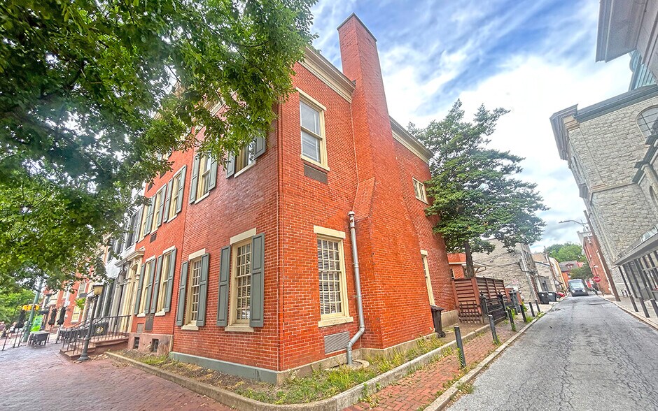 204 State St, Harrisburg, PA à vendre - Photo du bâtiment - Image 3 de 17
