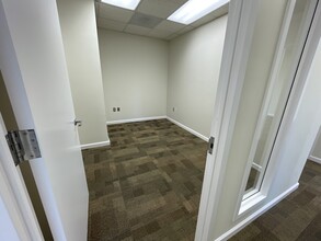 1110 Bonifant St, Silver Spring, MD for lease Interior Photo- Image 1 of 6