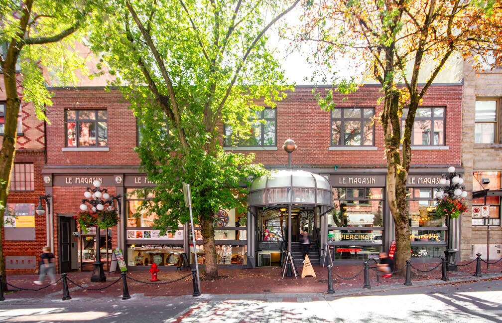 332 Water St, Vancouver, BC à louer Photo du bâtiment- Image 1 de 12