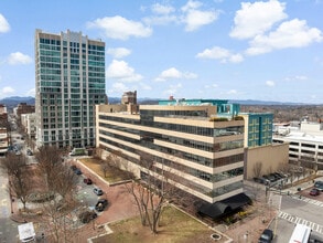 1 N Pack Sq, Asheville, NC à louer Photo intérieure- Image 2 de 15