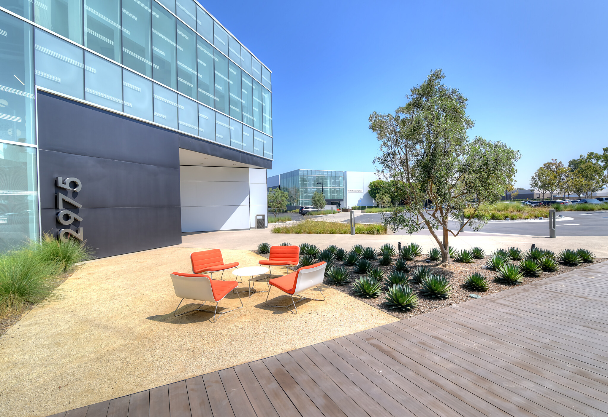 2995 Red Hill Ave, Costa Mesa, CA for lease Primary Photo- Image 1 of 4