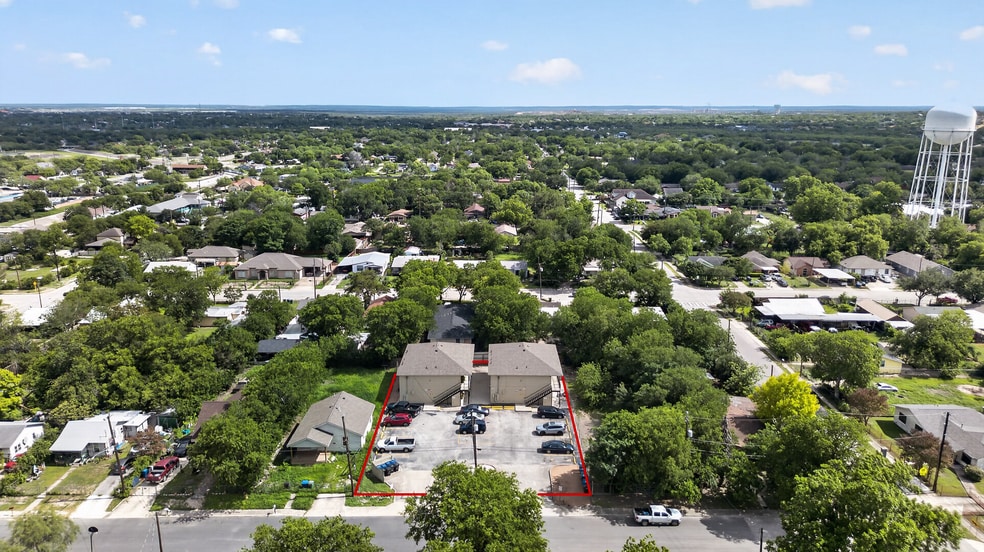 926 Drury Ln, San Antonio, TX for sale - Building Photo - Image 3 of 27