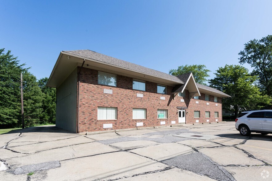 31674 Center Ridge Rd, North Ridgeville, OH à louer - Photo du bâtiment - Image 3 de 9
