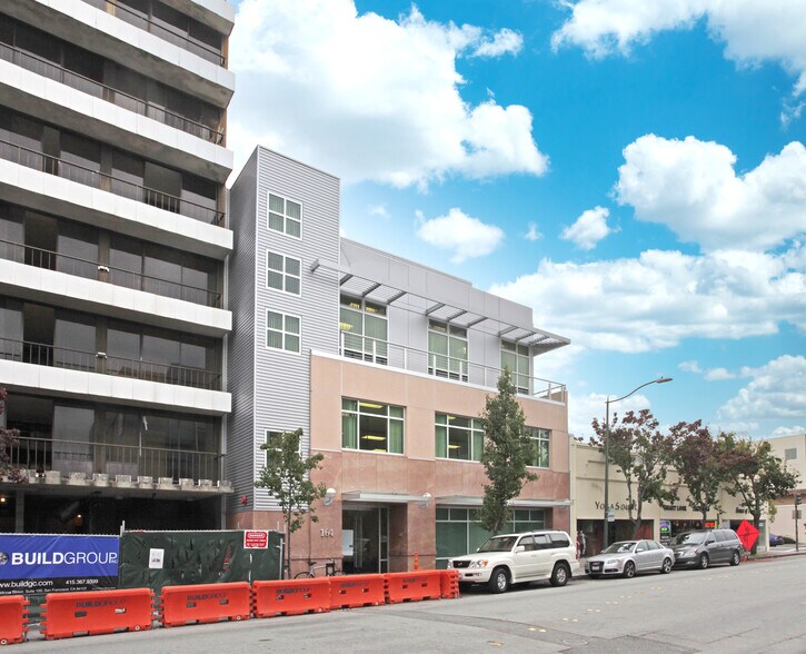 164 Hamilton Ave, Palo Alto, CA à louer - Photo du bâtiment - Image 2 de 5