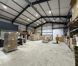 16 Sadler Ct, Lincoln for lease Interior Photo- Image 1 of 4