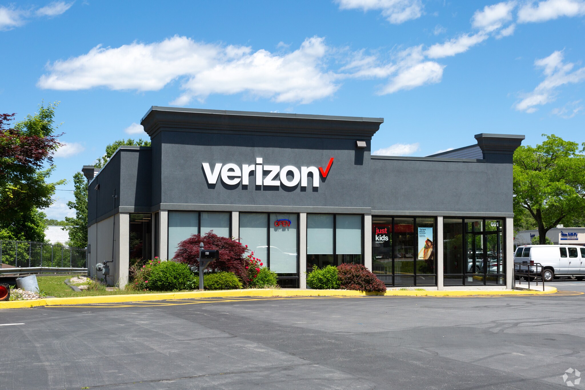 661 Dutchess Tpke, Poughkeepsie, NY à louer Photo principale- Image 1 de 5