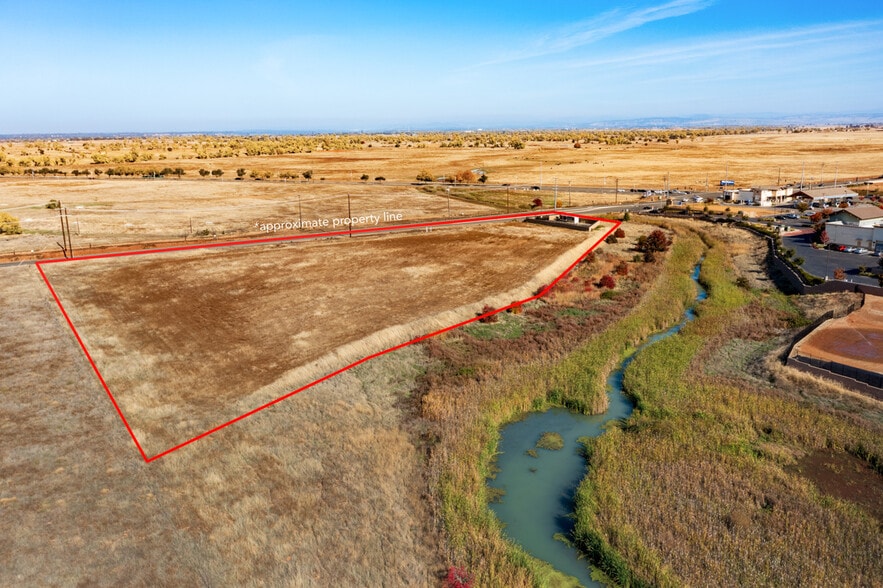 11650 Douglas rd, Rancho Cordova, CA for sale - Primary Photo - Image 1 of 13