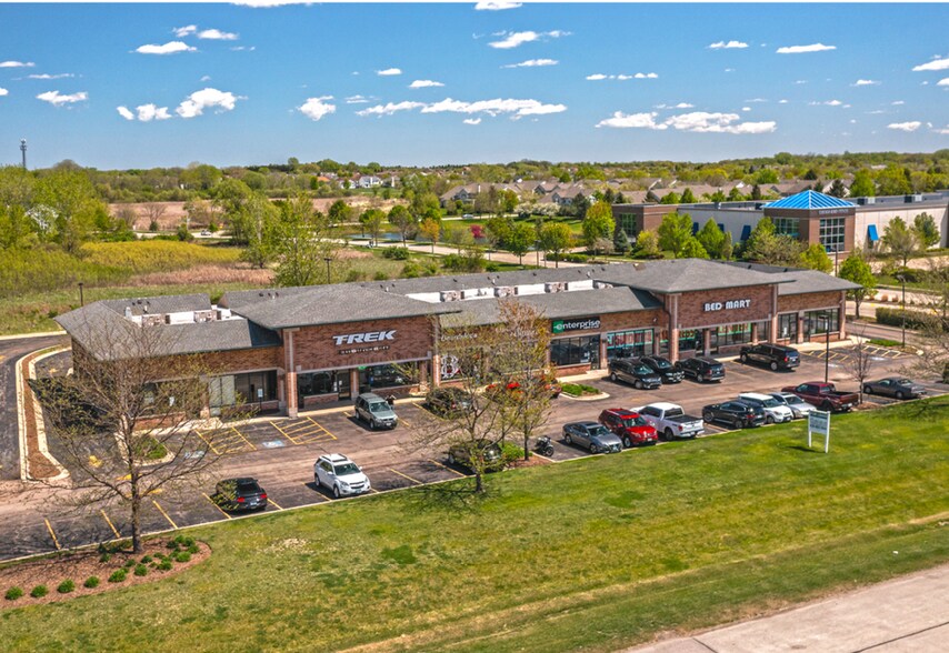 2375-2399 S Randall Rd, Algonquin, IL à louer - Photo du bâtiment - Image 3 de 13