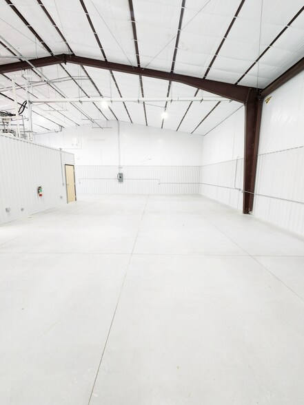 5957 Chandler Rd, Hutto, TX à louer - Photo intérieure - Image 3 de 10