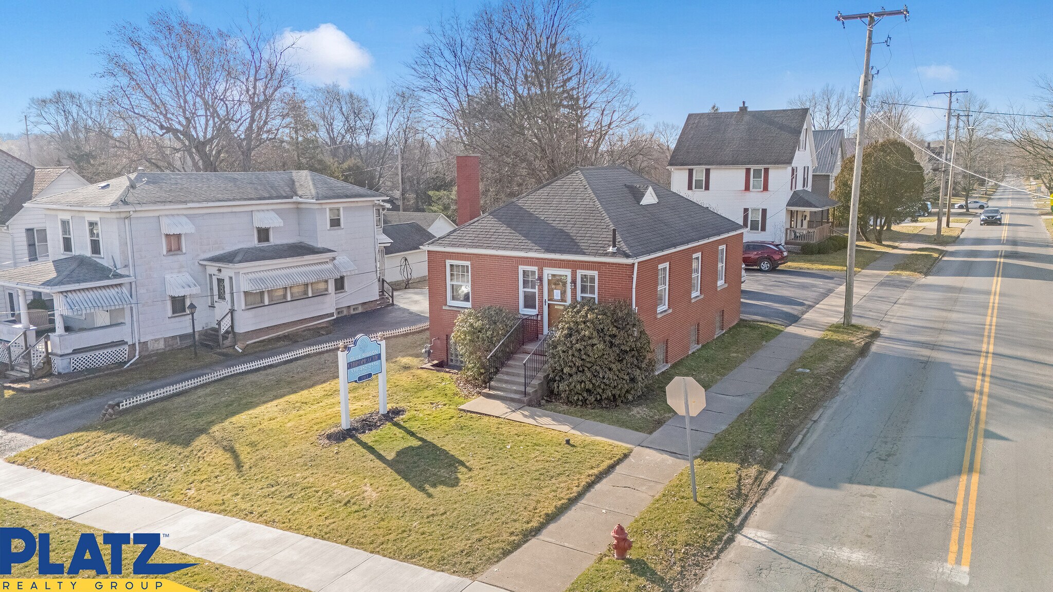 101 E Park Ave, Columbiana, OH à vendre Photo du bâtiment- Image 1 de 1