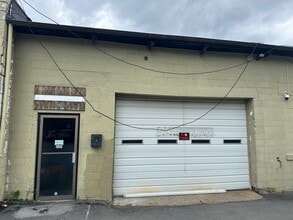 677-685 Main St, Waltham, MA for lease Building Photo- Image 1 of 8