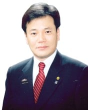 Kenneth Kim