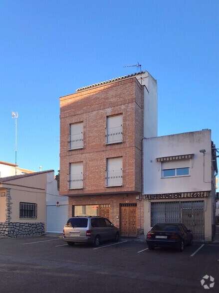 Plaza de España, 9, Alameda de la Sagra, Toledo for lease - Building Photo - Image 2 of 2