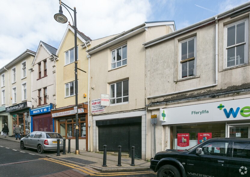 45-46 Beaufort St, Brynmawr à vendre - Photo principale - Image 1 de 1