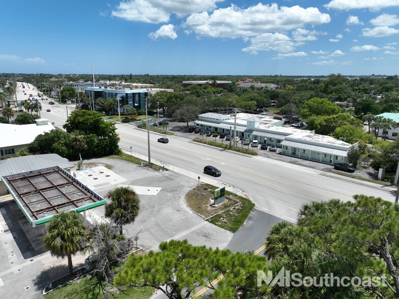 1980-20030 SE Ocean Blvd, Stuart, FL à louer - Photo du bâtiment - Image 2 de 8