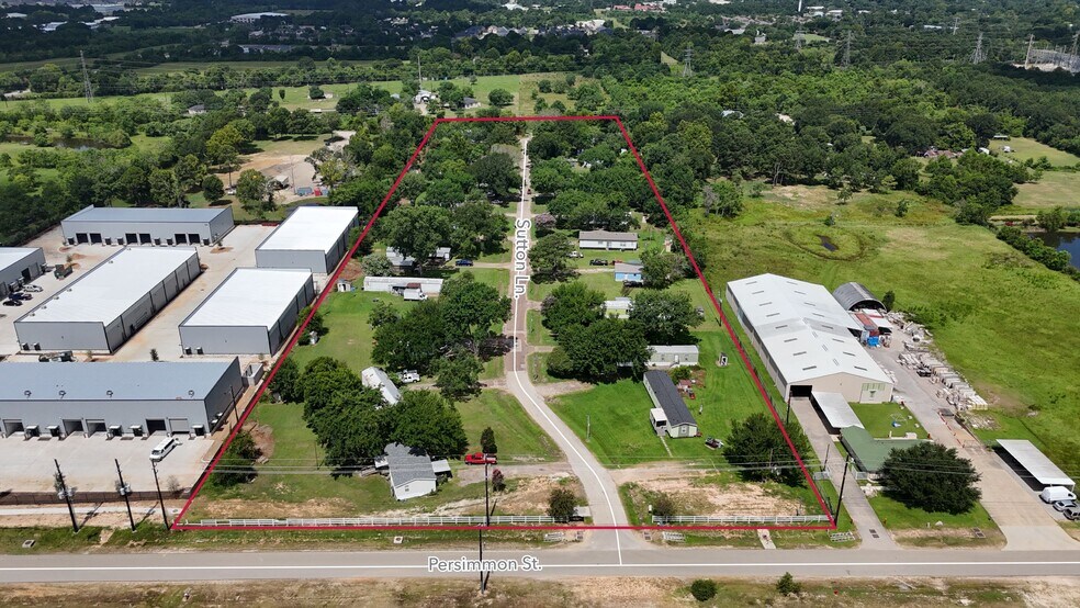 1019 Sutton Ln, Tomball, TX à vendre - Aérien - Image 2 de 3