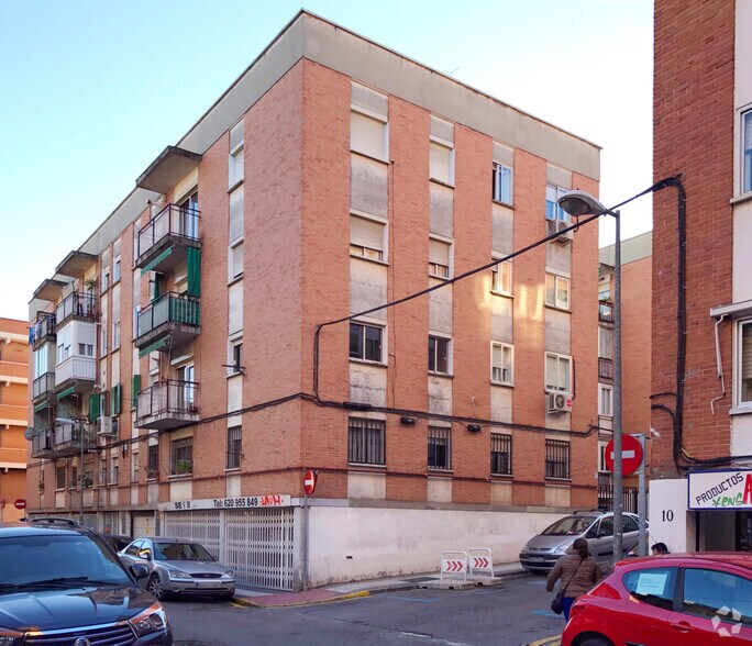 Calle Hernán Cortés, 12, Majadahonda, Madrid à vendre - Photo du bâtiment - Image 2 de 2