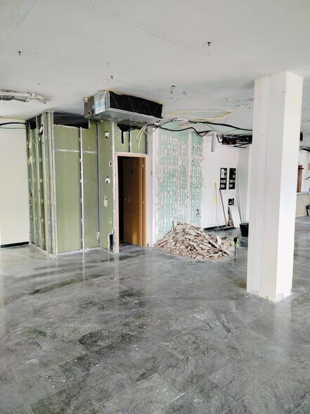 Office in Córdoba, Córdoba for lease - Interior Photo - Image 2 of 6