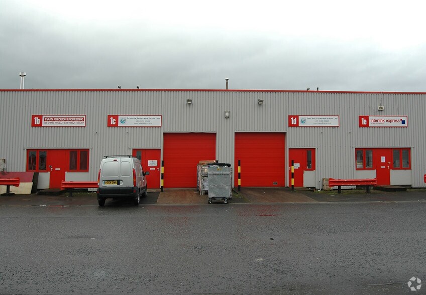 Anchor Bridge Way, Dewsbury à louer - Photo du bâtiment - Image 2 de 14