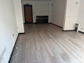 33 Tavistock St, Bedford for lease Interior Photo- Image 2 of 2